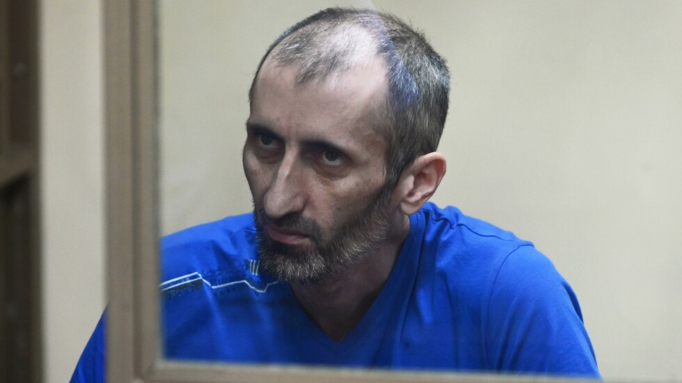 روسيا: النيابة العامة توافق على لائحة اتهام بحق المقاتلين المشاركين في الهجوم على داغستان عام 1999