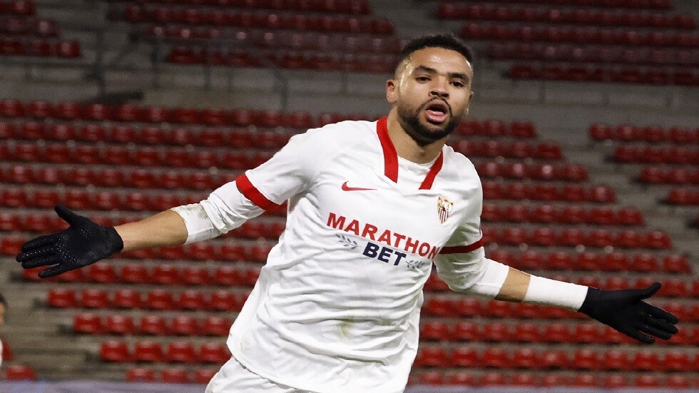 المغربي النصيري ينشر تدوينة مؤثرة بعد فوزه بجائزة الأفضل في "الليغا"