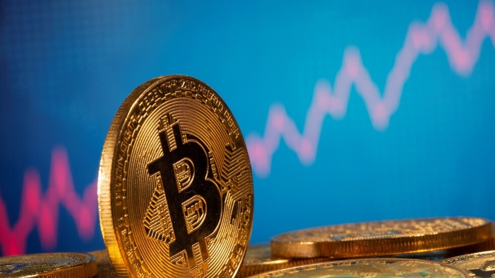 مستوى قياسي جديد لعملة "بيتكوين" المشفرة