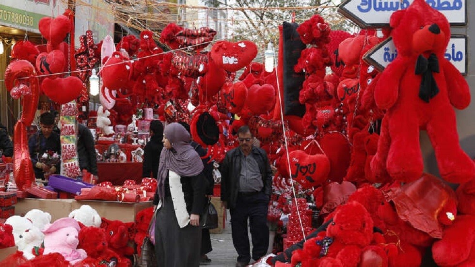 عيد الحب ووساوس "الشيطان"