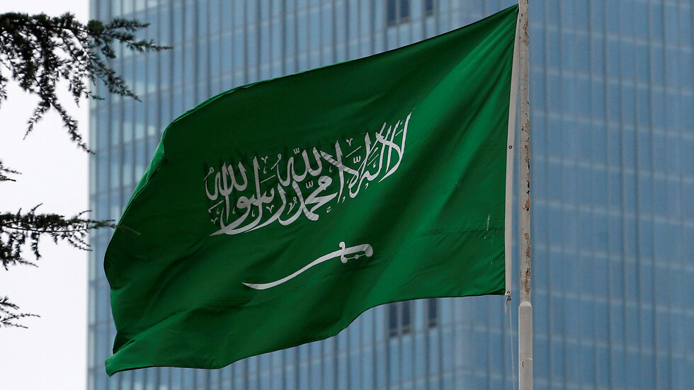 الديوان الملكي السعودي يعلن وفاة أميرة من آل سعود