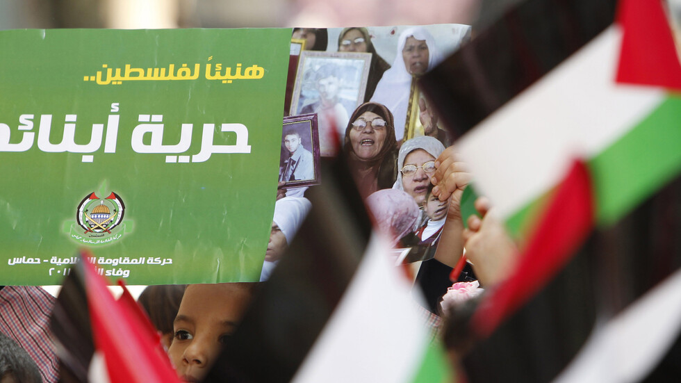 "حماس" تؤكد استحالة إعادة الجنود الإسرائيليين المفقودين بغزة  الإ عبر صفقة تبادل للأسرى
