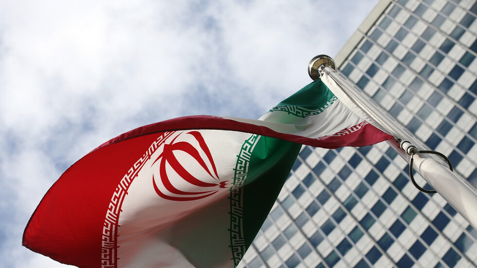 طهران ترد على البيان الأوروبي الثلاثي