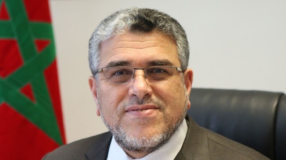 "واجب الطاعة والاستجابة".. وزير مغربي يتراجع عن استقالته بعد اتصال من الملك محمد السادس