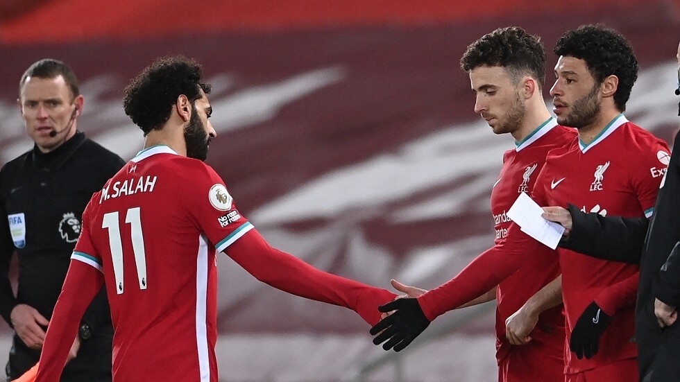صلاح يبدي استياءه لتبديله ووكيله ينشر 