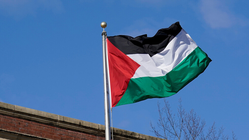 "الرفض" الفلسطيني يمنع الإمارات من الانضمام كمراقب في منتدى غاز المتوسط
