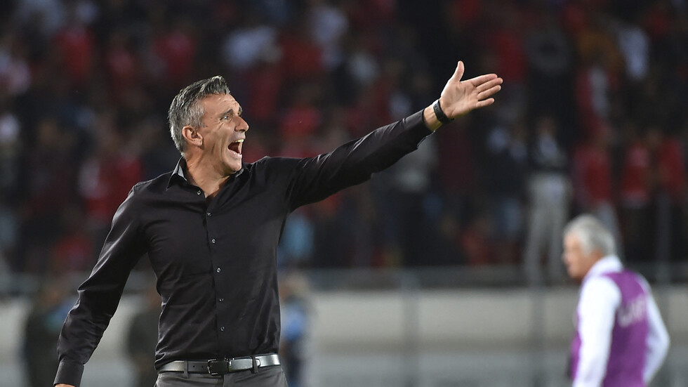 رسميا.. الزمالك يعلن التعاقد مع كارتيرون