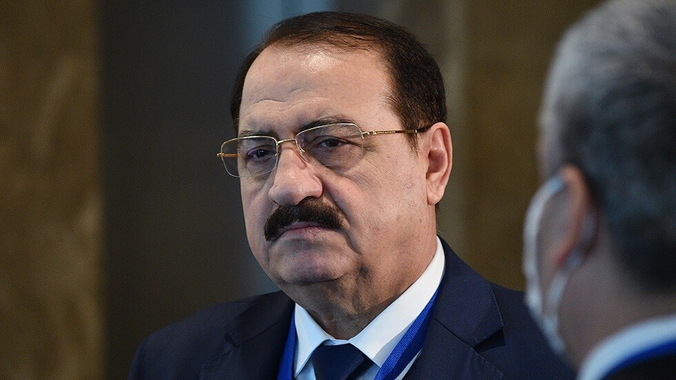 السفير السوري ينفي نقل الأسد إلى موسكو للعلاج