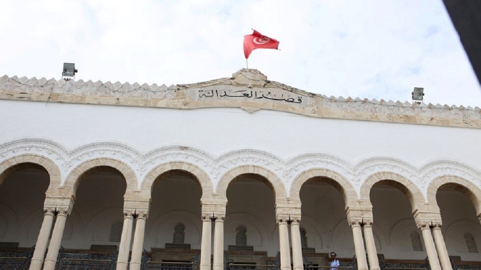 تونس تحاكم أستاذا جامعيا عاد من معاقل "داعش"