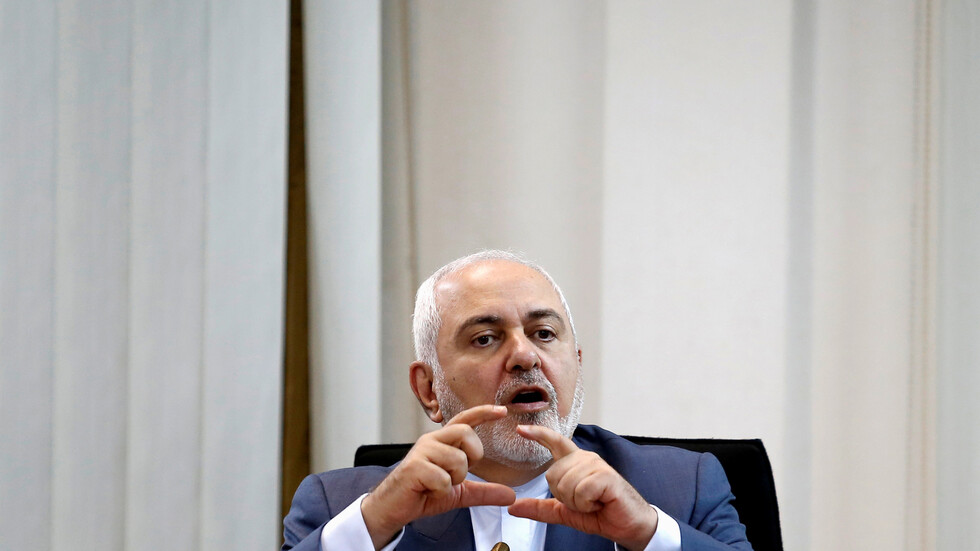 ظريف: على إدارة بايدن الإسراع بالعودة إلى الاتفاق النووي لأن الوقت بدأ ينفد