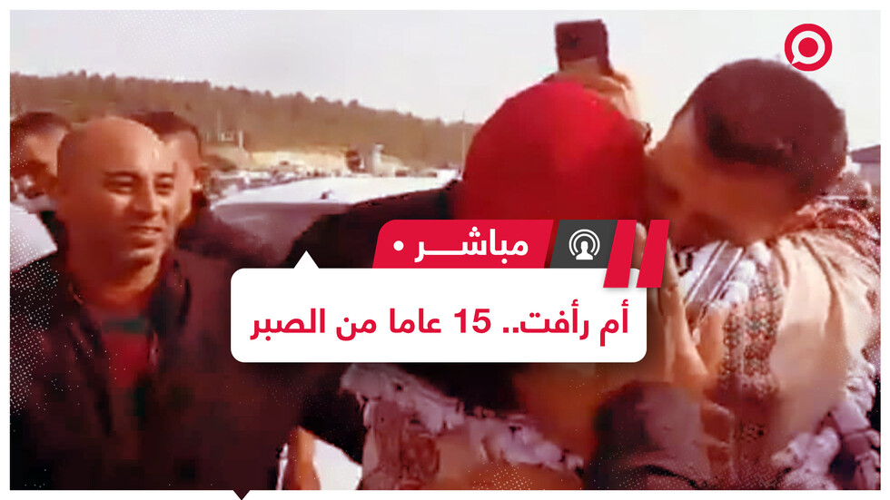 في يوم عيدها.. أم فلسطينية تروي قصة معاناتها لـ 15 عاما قضاها ابنها في السجون الإسرائيلية