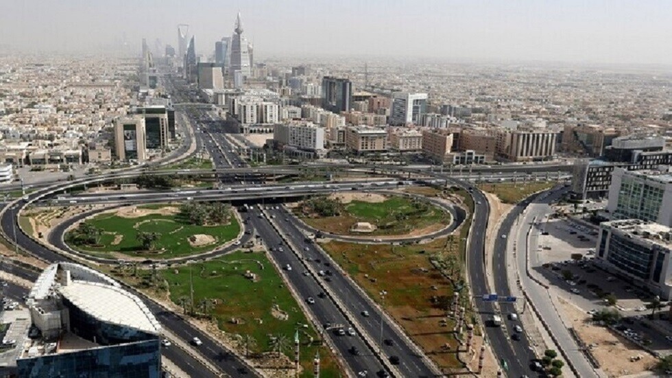السعودية: حريق في محطة للمحروقات إثر استهدافها من قبل الحوثيين