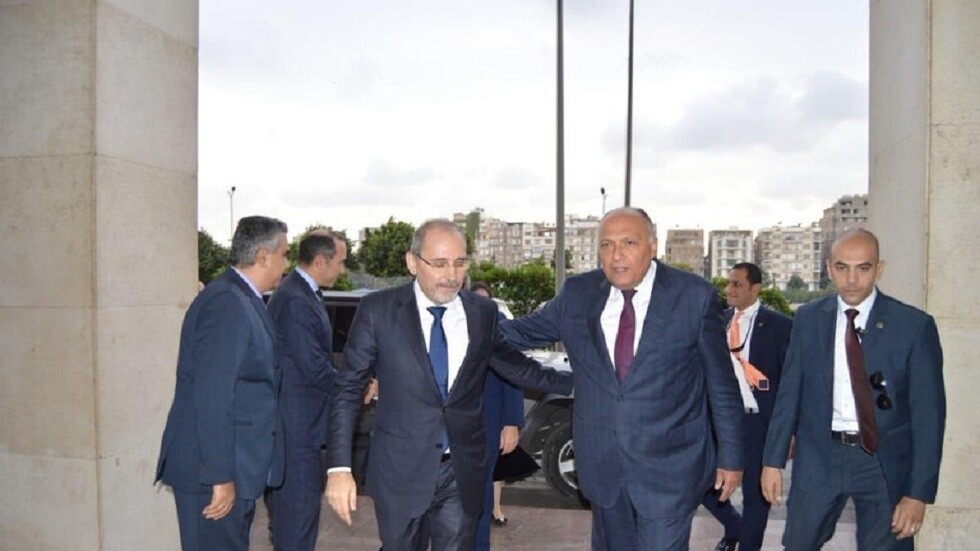 وزراء خارجية العراق ومصر والأردن يجتمعون في بغداد الاثنين