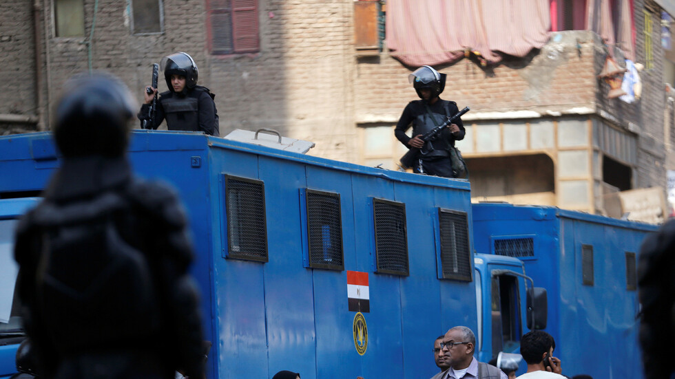 مصر.. الاستعداد لإعدام 3 أشقاء