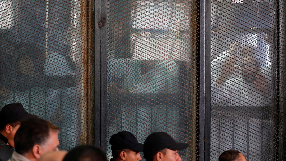 مصر تقرر وضع 25 من المنتمين إلى جماعة الإخوان على قائمة الإرهاب لمدة 5 سنوات