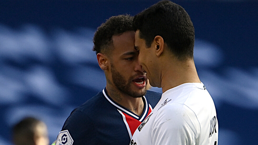إيقاف نيمار مباراتين في الدوري الفرنسي
