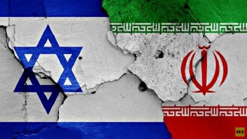 باحث مصري لـRT: تبادل ضرب السفن بين إيران وإسرائيل مكرر ولن يتطور لحرب شاملة