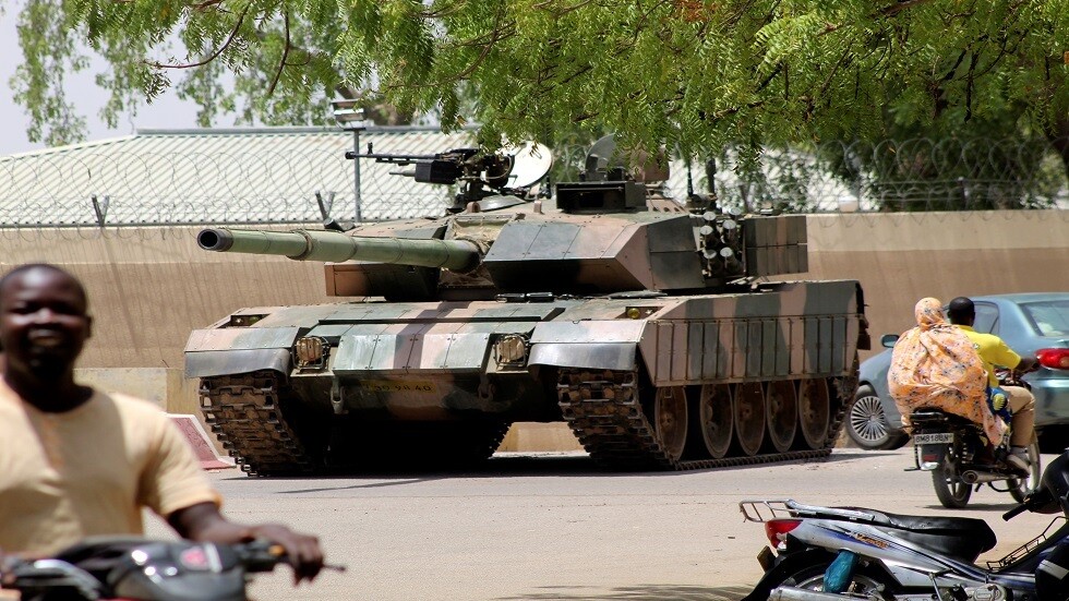 السودان يعرب عن قلقه من التطورات في تشاد ويدعو لوقف الاقتتال