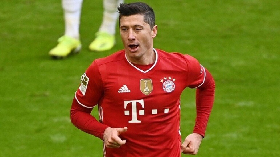 ليفاندوفسكي يعود لتشكيلة بايرن ميونخ عشية "التتويج المرتقب" بلقب الدوري