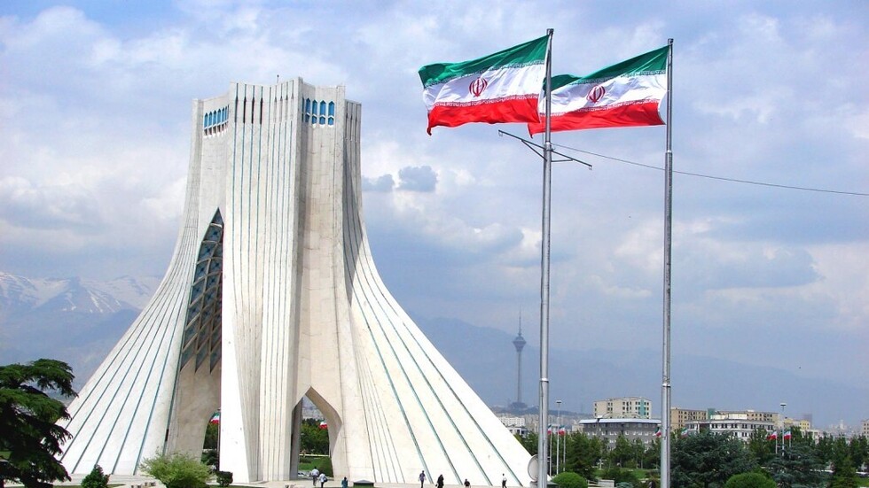 إيران.. الانتخابات الرئاسية في 18 يونيو المقبل مع مراعاة قيود كورونا