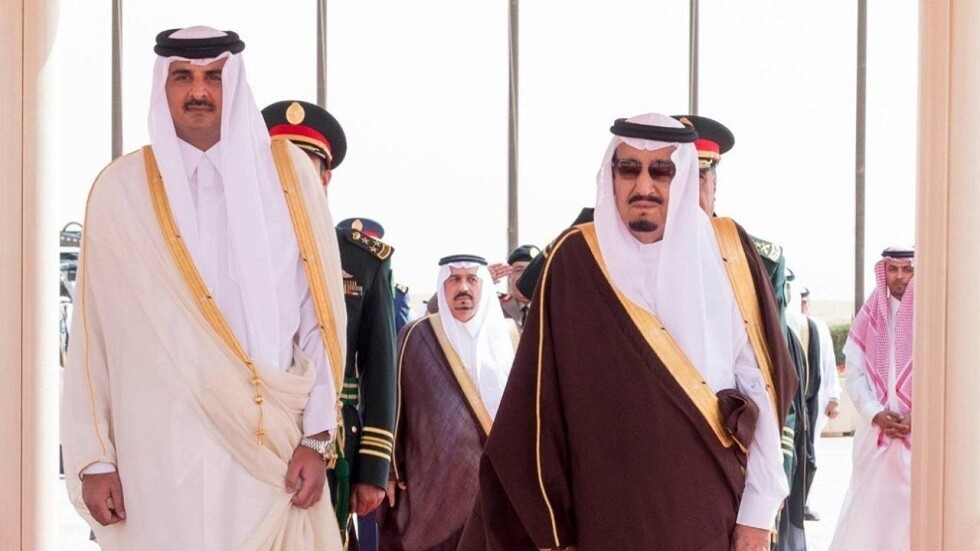 أمير قطر يتلقى دعوة من العاهل السعودي الملك سلمان لزيارة المملكة
