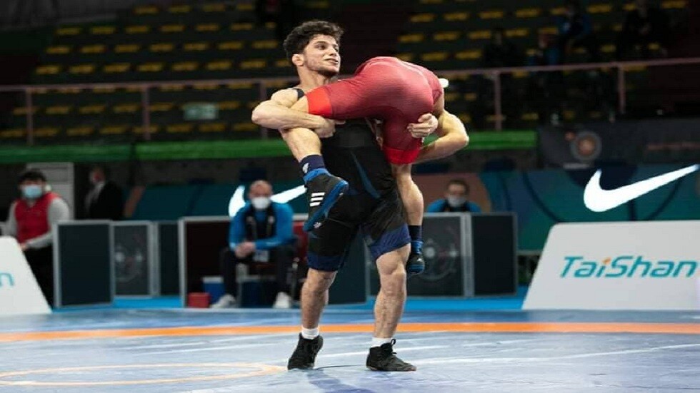 مصارع فلسطيني يتصدر التصنيف الدولي لفئة وزن 57 كغم