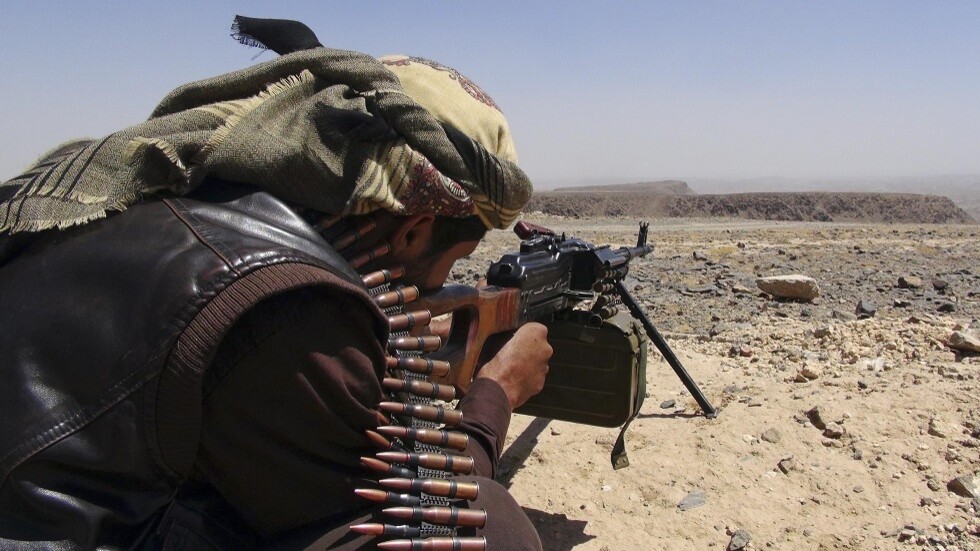 اليمن.. اغتيال مسؤول حكومي أمام منزله في عدن