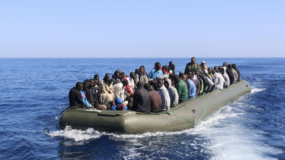 مصرع 50 شخصا بينهم مصريون قبالة سواحل ليبيا