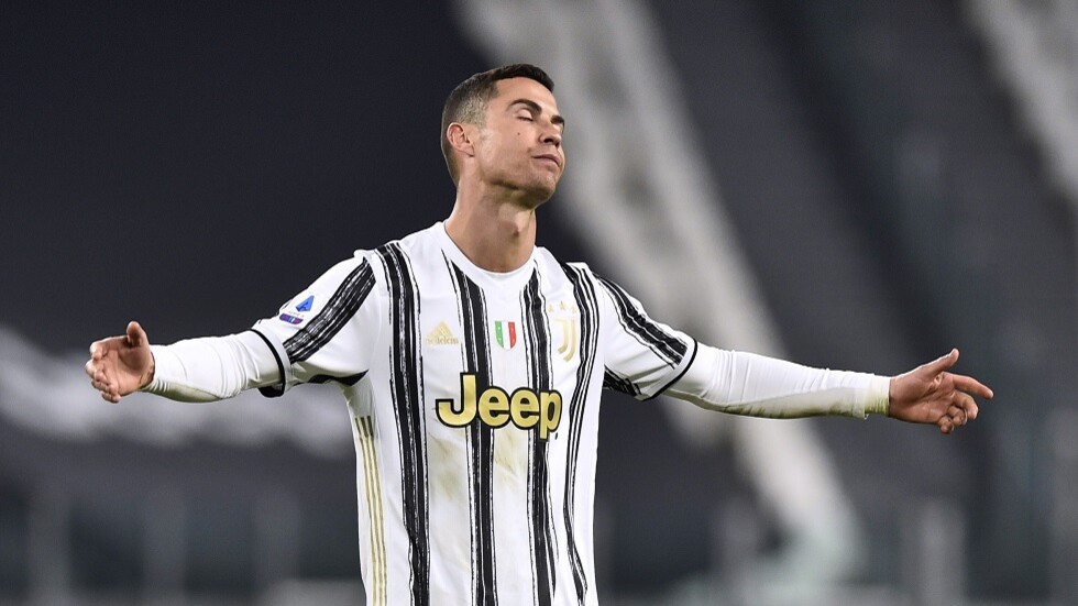 هل أغلق مانشستر يونايتد أيضا الباب في وجه 