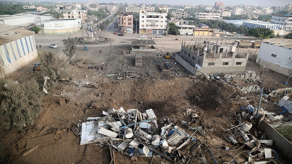 الجيش الإسرائيلي يعلن استهدافه 130 موقعا في غزة وإصابة 6 مدنيين بقصف على عسقلان