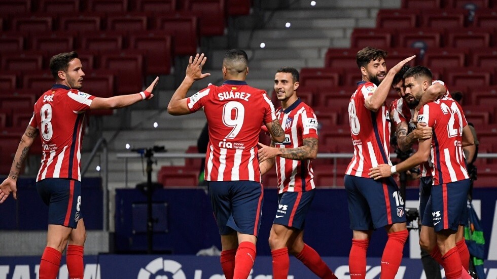 أتلتيكو مدريد يضع قدمه على منصة التتويج (فيديو)
