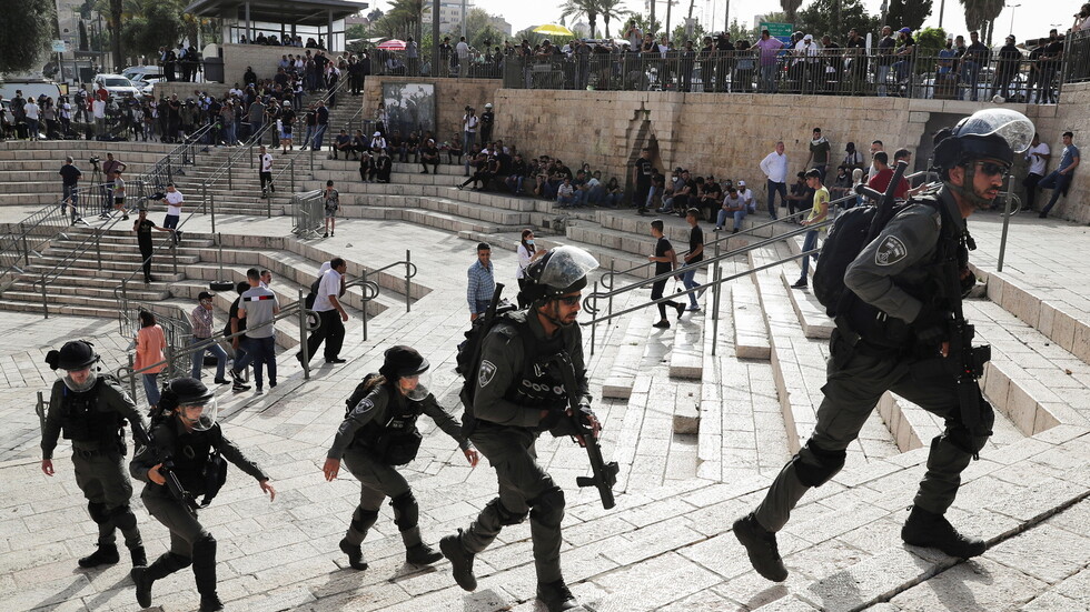 3 دول تدعو مجس الأمن لعقد اجتماع طارئ لبحث التصعيد الإسرائيلي - الفلسطيني