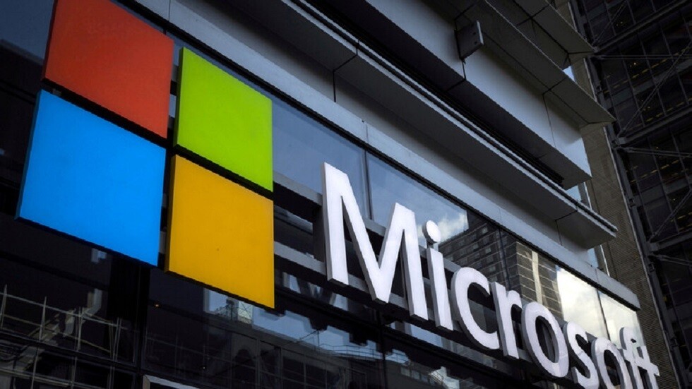 هل تخلَّت مايكروسوفت عن Windows 10x الجديد؟