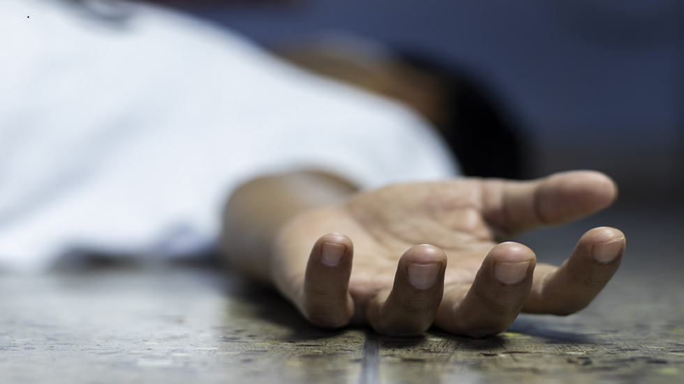 ماذا يحدث عندما نحتضر؟.. العلامات الأكثر شيوعا لاقتراب المريض من أيامه الأخيرة!