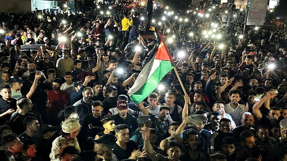 مسيرات الفرح بالهدنة تعم أرجاء الأراضي الفلسطينية