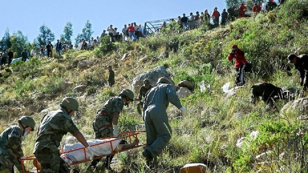 مصرع 4 مسؤولين حكوميين وسائقهم في حادث سير ببوليفيا