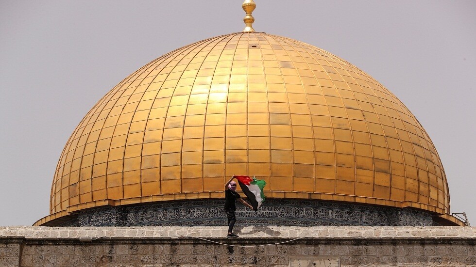 مستوطنة إسرائيلية تدهس فلسطينيا قرب باب المغاربة بالقدس
