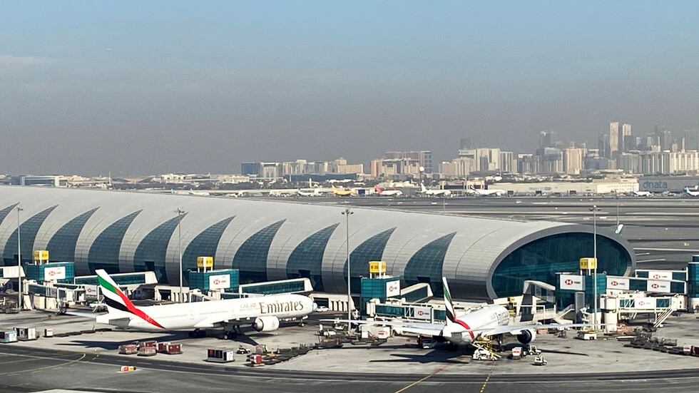 الإمارات تعلق دخول المسافرين من 3 دول إفريقية