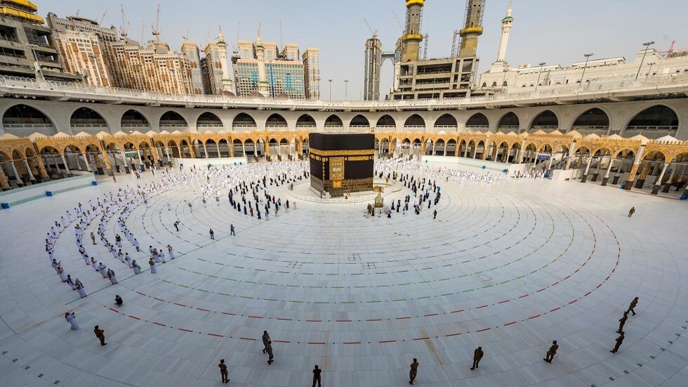 الإمارات ترحب بقرار السعودية قصر الحج على المواطنين والمقيمين في المملكة