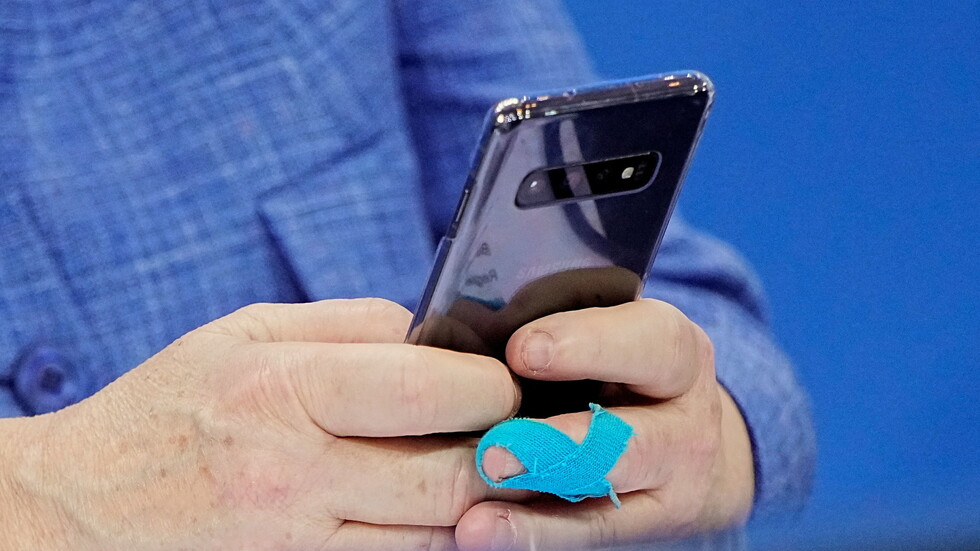 اكتشاف ثغرة أمنية بتشفير بيانات هواتف محمولة تستخدم شبكة "2G"