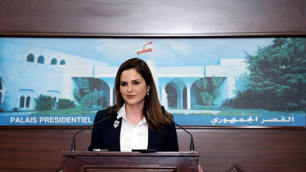 أبو الغيط يستقبل وزيرة الإعلام اللبنانية ويحذر من مخاطر استمرار 