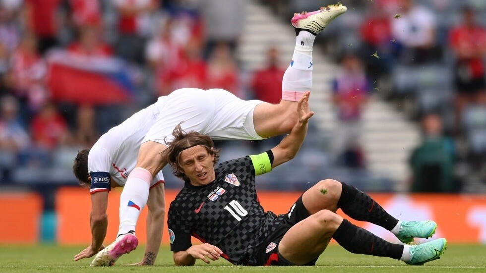 أمم أوروبا.. لا غالب ولا مغلوب في مواجهة كرواتيا والتشيك (فيديو)