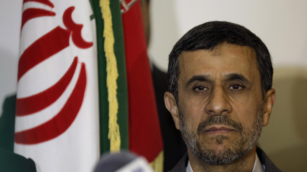 نجاد: شقيق زوجة خامنئي كان يخطط للسفر إلى إسرائيل في عهدي واتخذت الإجراءات اللازمة لمنعه