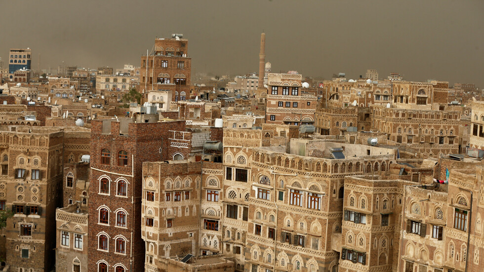 السلطات القضائية للحوثيين تأمر بإعدام 