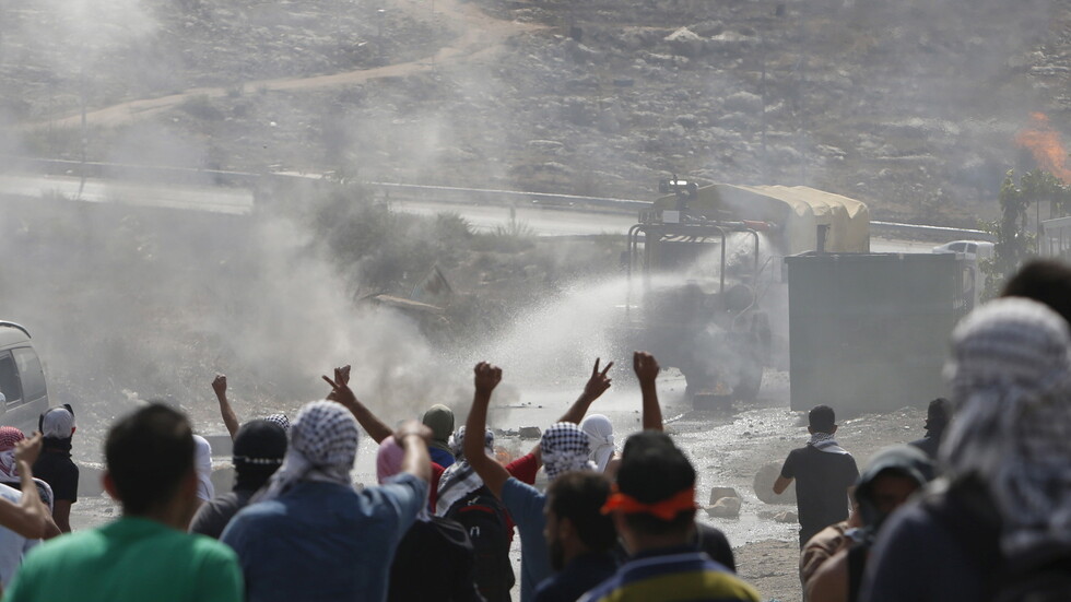 إصابة عشرات الفلسطينيين بمواجهات مع القوات الإسرائيلية في بلدة سلوان بالقدس