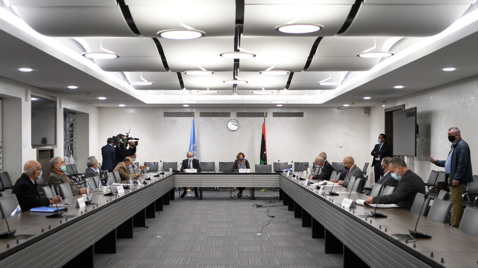 ليبيا.. أعضاء في "ملتقى الحوار السياسي" يتهمون البعثة الأممية "بتمييع" إدارة جلسات جنيف