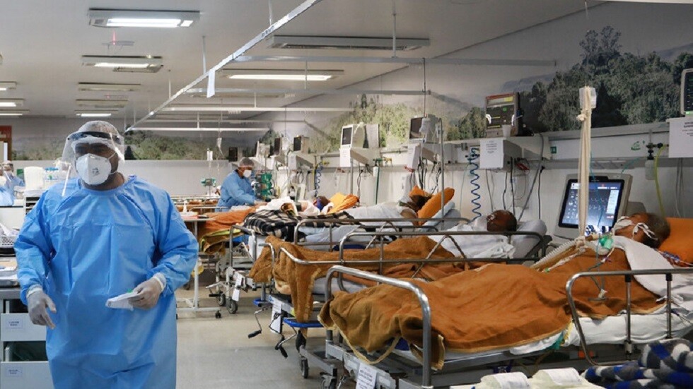 البرازيل تسجل 52789 إصابة و1548 وفاة جديدة بكورونا