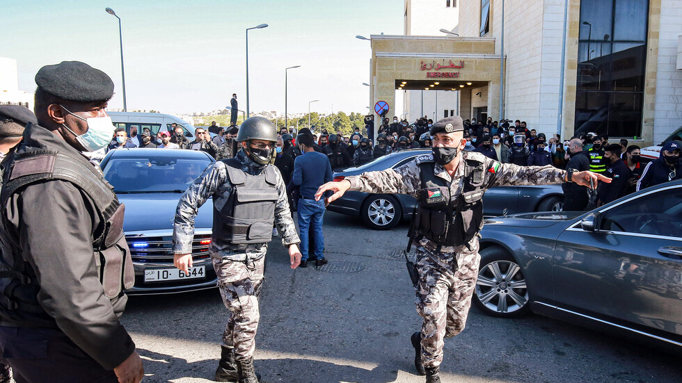 الجيش الأردني يمنع محاولة تهريب المخدرات