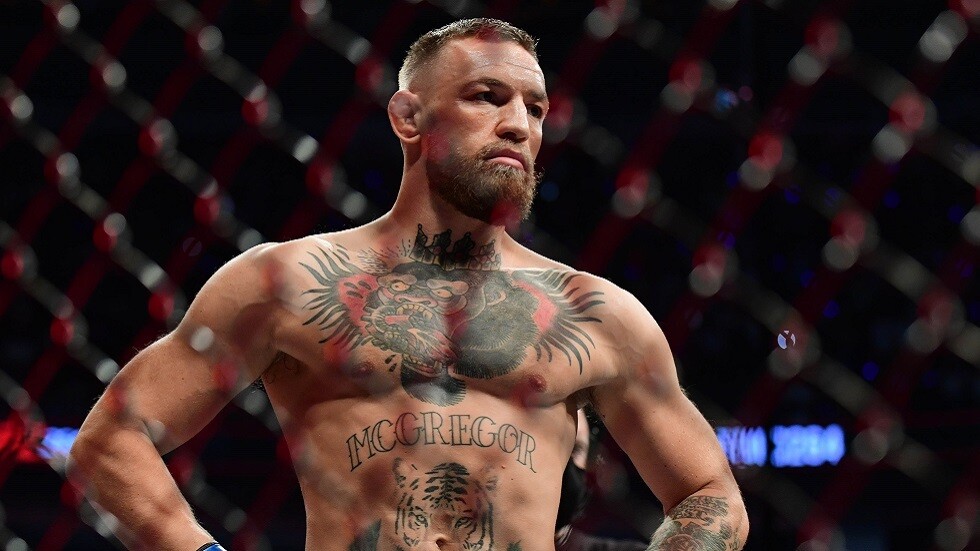 كونور ماكغريغور "المهزوم" يتباهى بشراء يخت باهظ الثمن