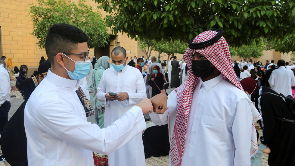 السعودية تسجل ارتفاعا ملحوظا بإصابات كورونا و10 وفيات جديدة